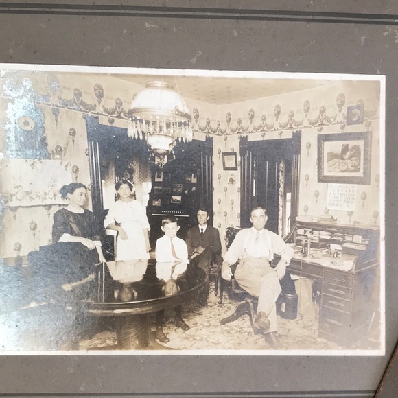 Vintage Photo Lot~Family & Couple~early 1900s~1912 - Picture 2 of 6